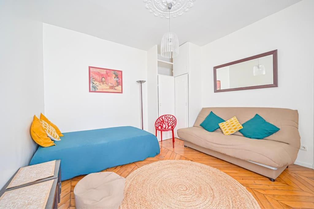 Radiant Flat - Spacious Studio Apartment - Marais Paris Exteriör bild