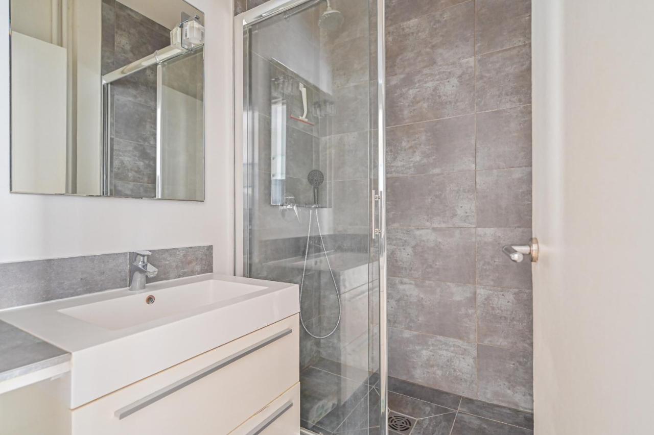 Radiant Flat - Spacious Studio Apartment - Marais Paris Exteriör bild